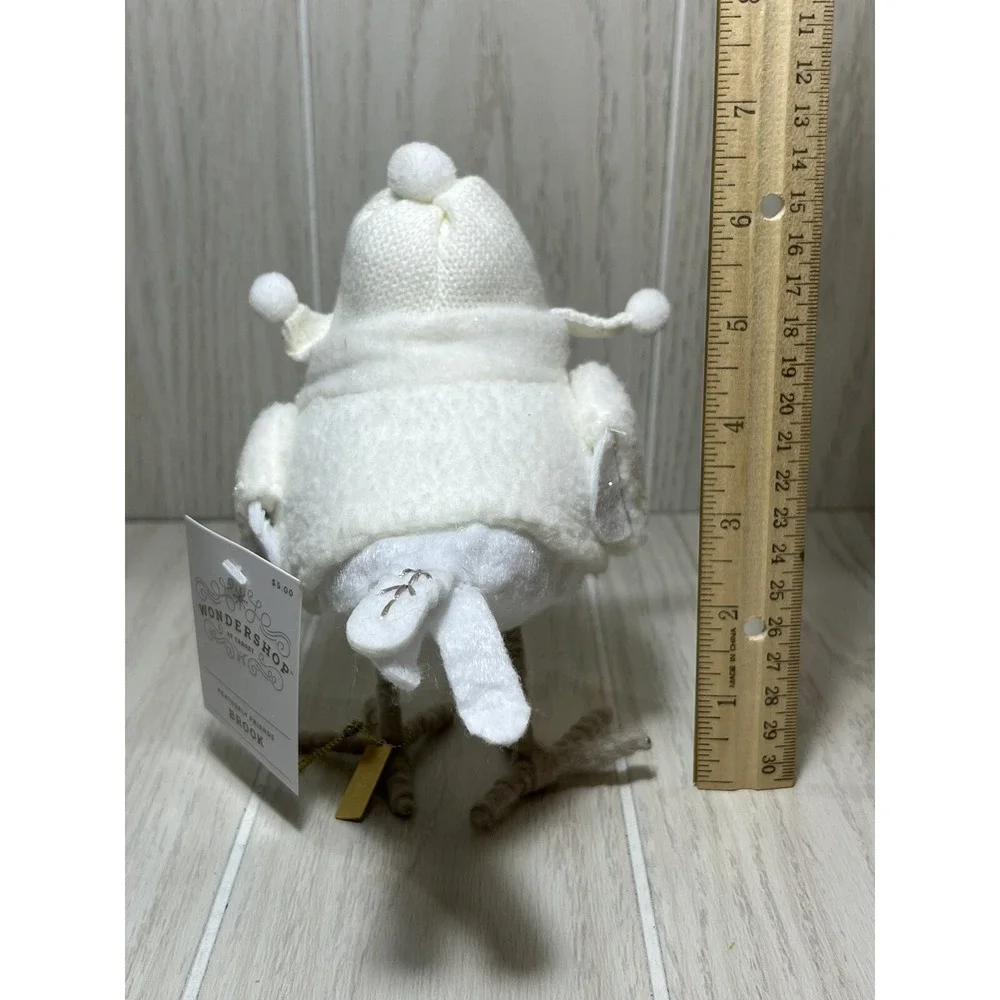 Wondershop Featherly Friends Brook Bird Figure White Hat 2023 Xmas